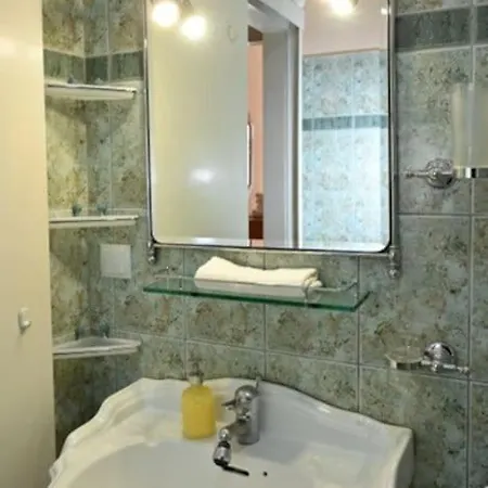 Spacious 70 M2 Ideal For Families Friends * Paralía