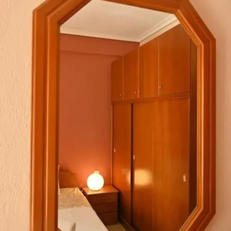 Spacious 70 M2 Ideal For Families Friends דירה *